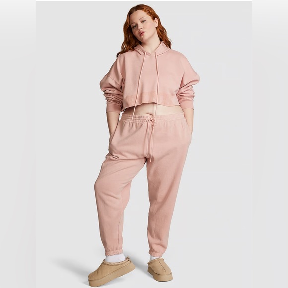 Victoria’s Secret -PINK
PREMIUM FLEECE SLIM SWEATPANTS - NEW - Picture 2 of 3